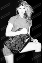Black and White 033