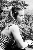 Black and White 040