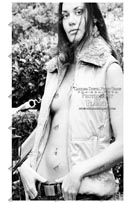 Black and White 063