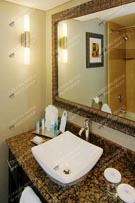 Hotel 028