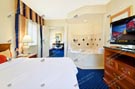 Hotel 069